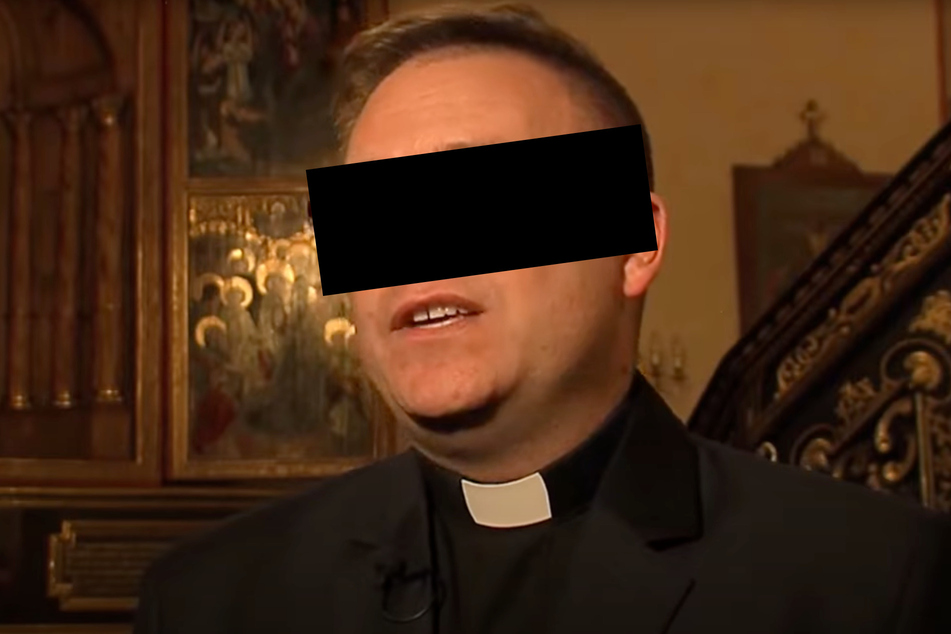 Priester Thomasz Z. (46) hat sich schuldig gemacht, bei einer Sexorgie einem kollabierten Mann jegliche Hilfe verwehr zu haben. Dafür wurde er nun verurteilt.