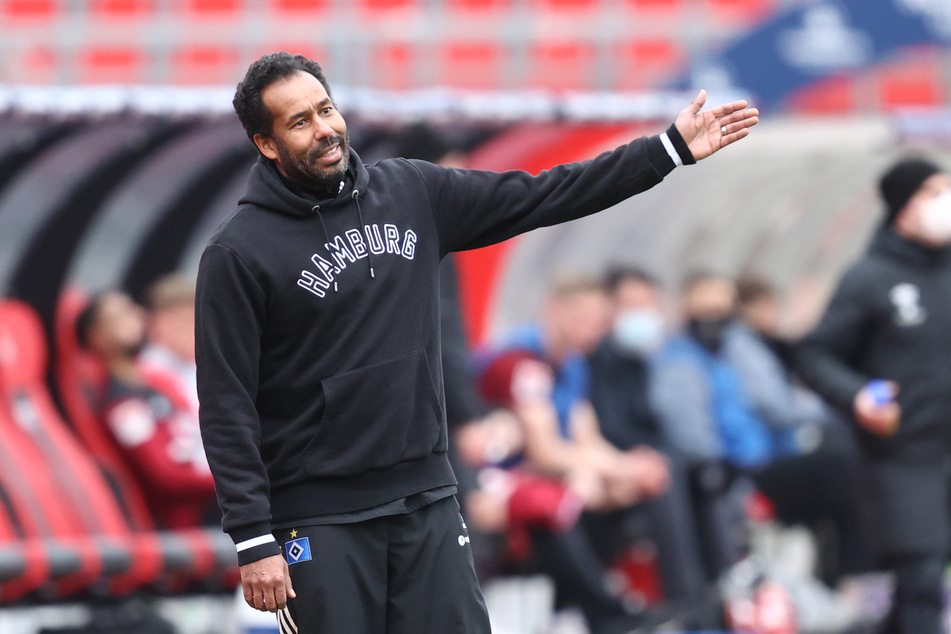 HSV-Trainer Daniel Thioune (46) fehlte gegen den 1. FC Nürnberg die nötige Entschlossenheit bei seinem Team.