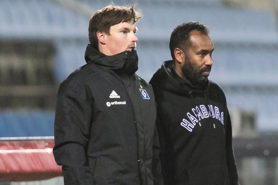 HSV-Coach Merlin Polzin (34, l.) war jahrelang Co-Trainer von Fortuna-Coach Daniel Thioune (50). Zusammen gingen sie einst auch nach Hamburg. (Archivfoto)