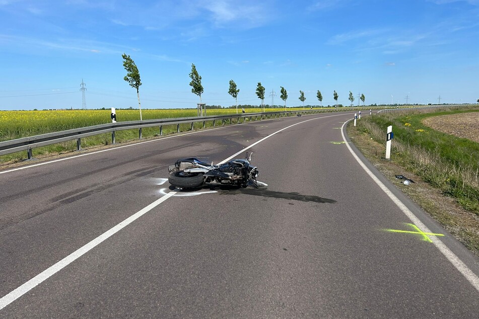 Bei diesem Unfall wurde ein Motorradfahrer schwer verletzt.