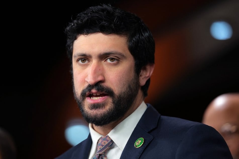 Congressman Greg Casar has announced the formation of the new Tax the Greedy Billionaires coalition as Republicans push a tax agenda benefitting the ultrawealthy.