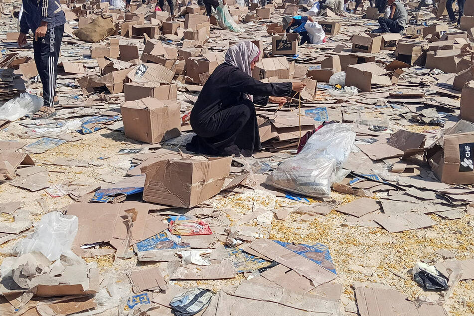 As Palestinians in Gaza continue to be subjected to starvation by Israel, Prime Minister Benjamin Netanyahu admitted to arming a criminal group accused of looting.