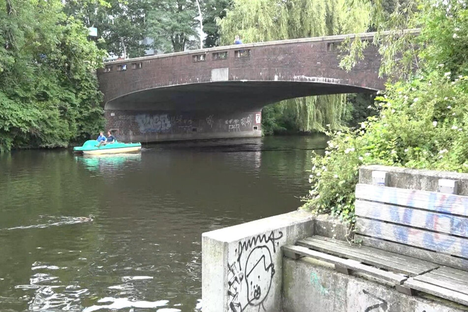 Auch aus dem Goldbekkanal wurden damals Leichenteile geborgen.