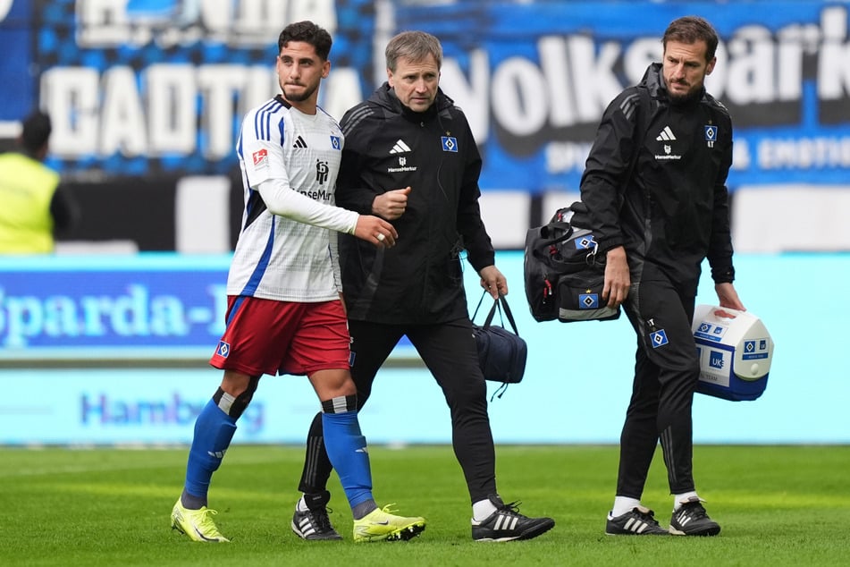 Frust bei Ludovit Reis (l.): Der Mittelfeldspieler des HSV musste gegen Nürnberg noch in der ersten Hälfte mit einer Leistenverletzung runter.