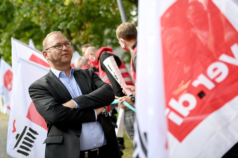 Droht mit Streiks: ver.di-Chef Frank Werneke (55).