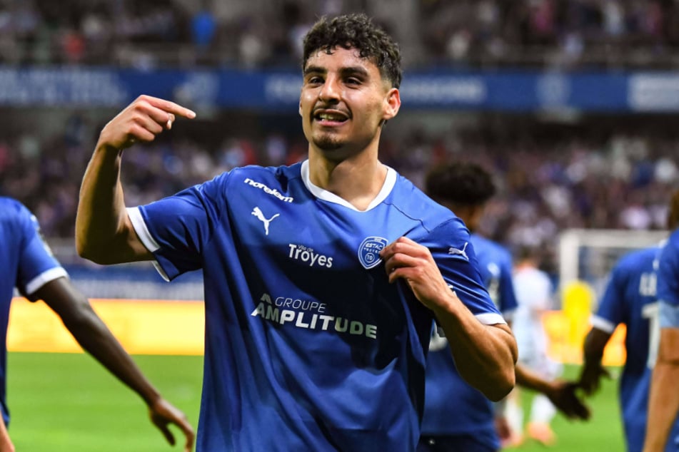 Martin Adeline (22) soll vor einem Wechsel zum HSV stehen. Der junge Franzose hat ESTAC Troyes in der vergangenen Saison in die Ligue 1 geschossen.