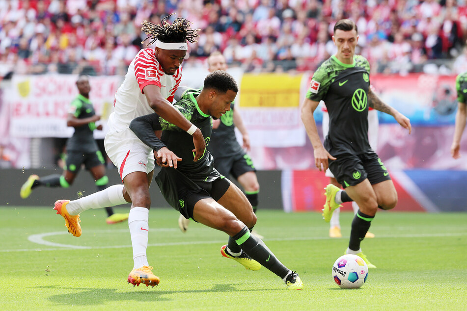 Der VfL Wolfsburg spielte munter mit und stellte die Rasenballer durchaus vor Probleme.