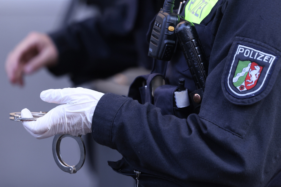 Die NRW-Polizei soll den Vize-Bürgermeister von Lünen, Daniel Wolski (41, SPD), am Donnerstag festgenommen haben. (Symbolbild)
