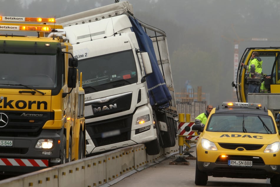 Verkehrsunfälle auf der A19: Informiert Euch hier zum aktuellen Geschehen.