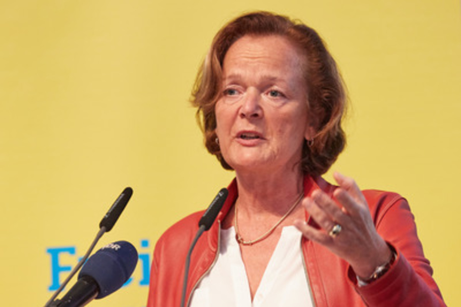 Anna von Treuenfels-Frowein (60) sitzt für die FDP in der Hamburgischen Bürgerschaft.