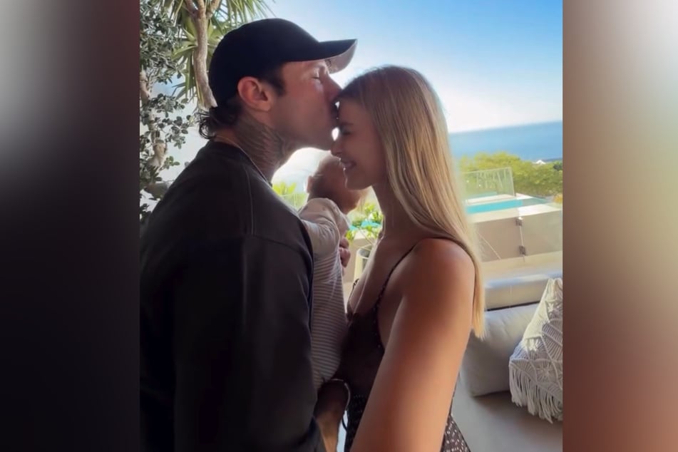 Gemeinsam als Familie: Romina und Christian genießen die Zeit mit ihrer Tochter.