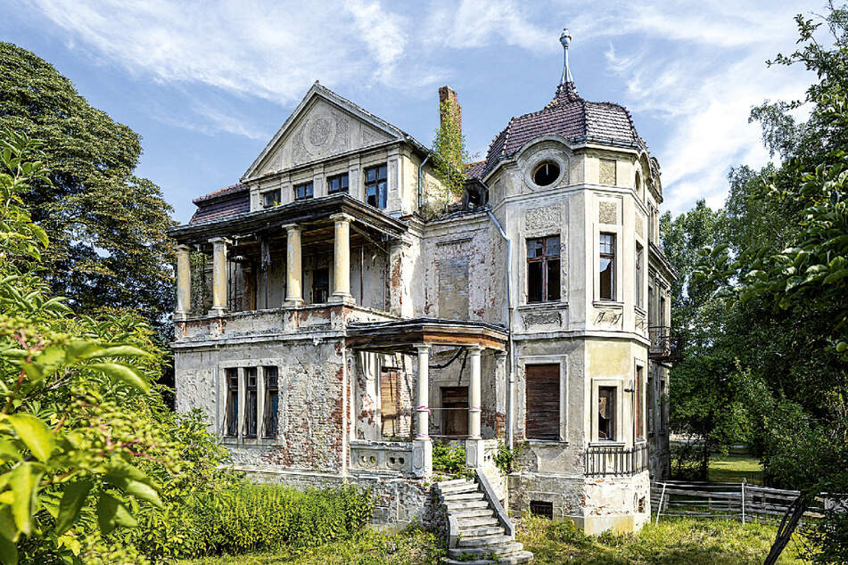 Denkmalg. herrschaftliche Jugendstil-Villa in Görlitz / Mindestgebot 95.000 Euro
