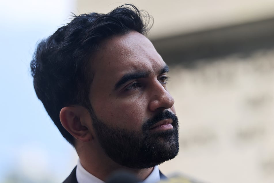 Democratic nominee Zohran Mamdani has slammed reported Trump administration efforts to influence the New York City mayoral race.