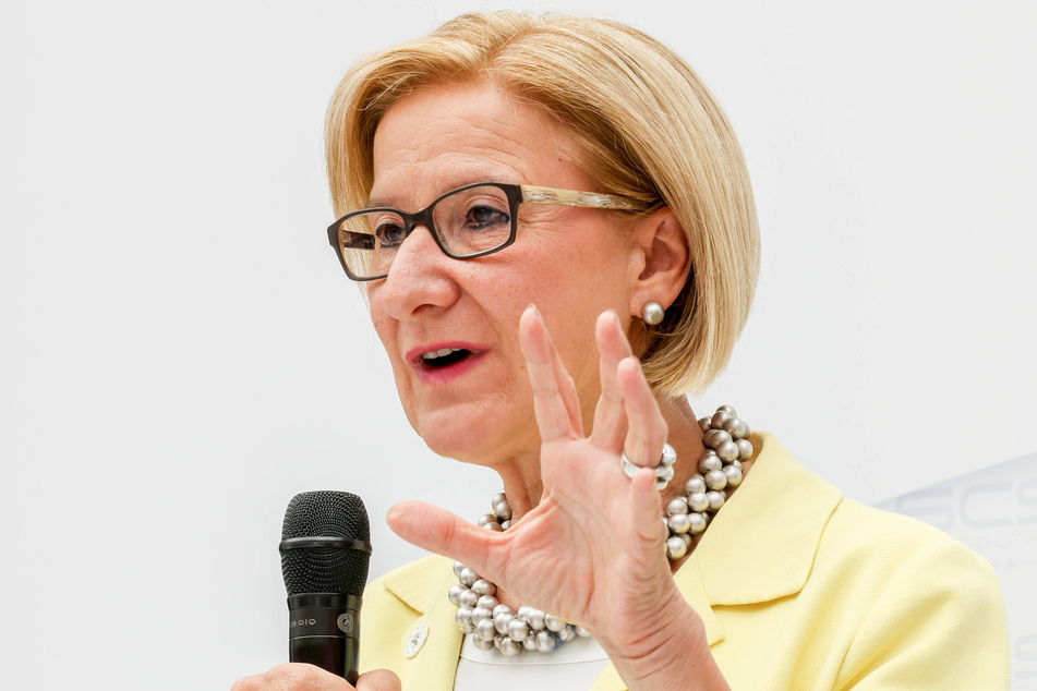 Gab Tipps für Sachsen: Johanna Mikl-Leitner (57, ÖVP), Landeshauptfrau von Niederösterreich.