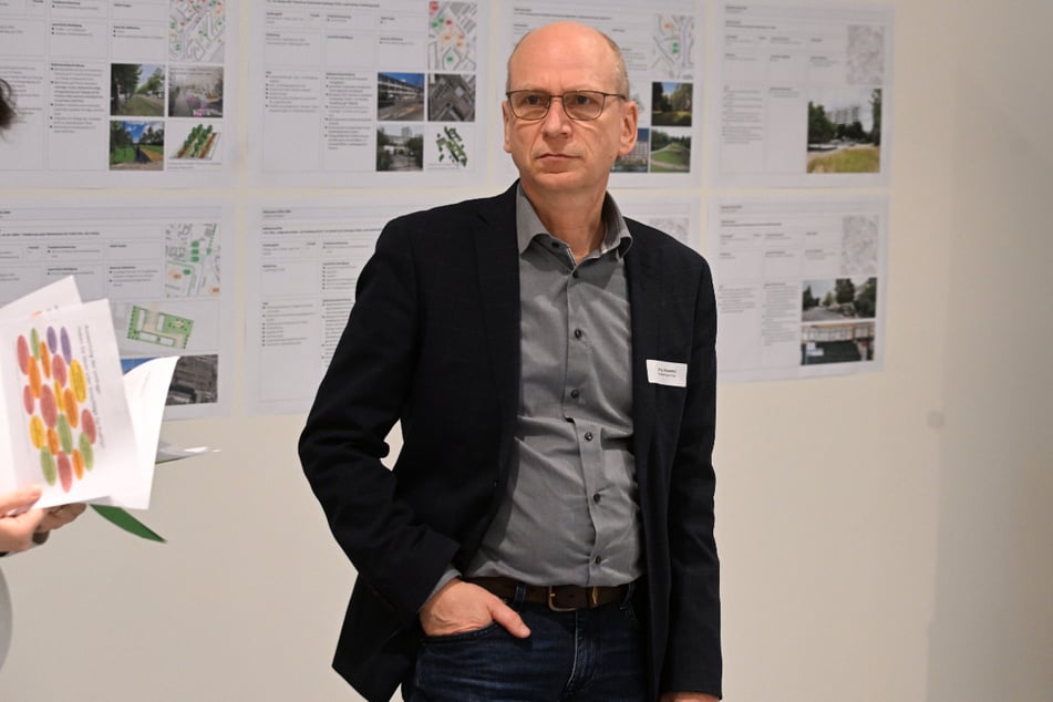 Stadtbezirksamtsleiter Jörg Lämmerhirt (56).