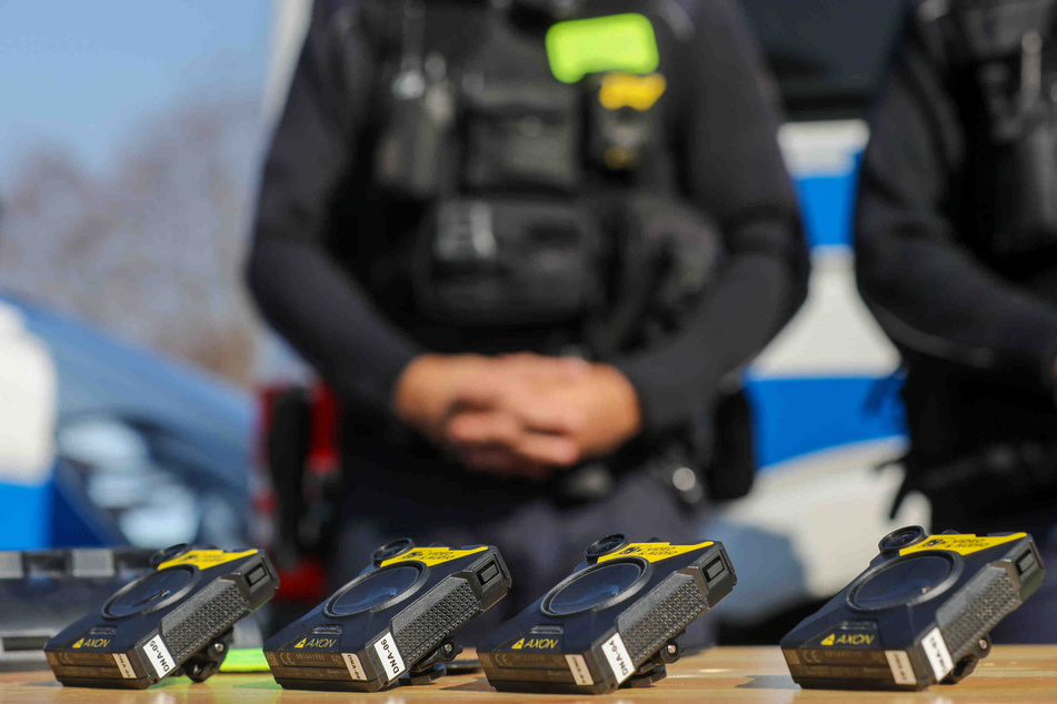 So sehen die Körperkameras der Polizei aus.