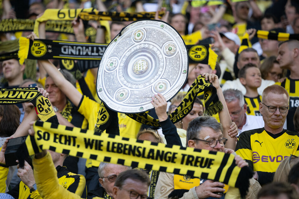 Die Dortmunder Fans glauben nach wie vor an die Meisterschaftschance der Schwarz-Gelben.
