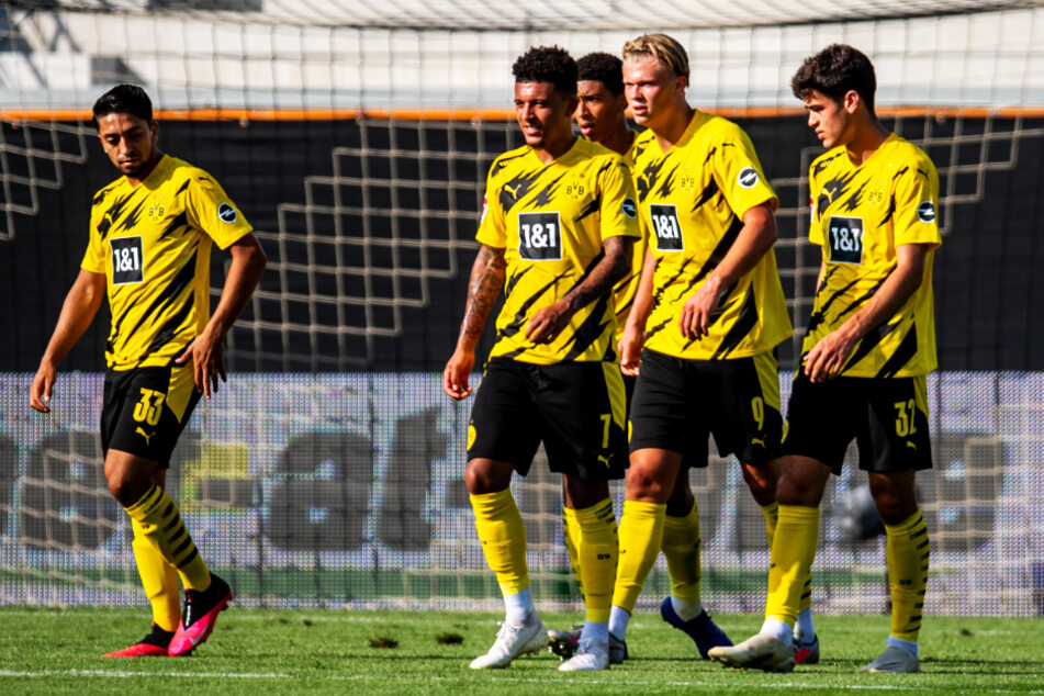 Erling Haaland (2.v.r.) erzielte gegen Altach einen Doppelpack.