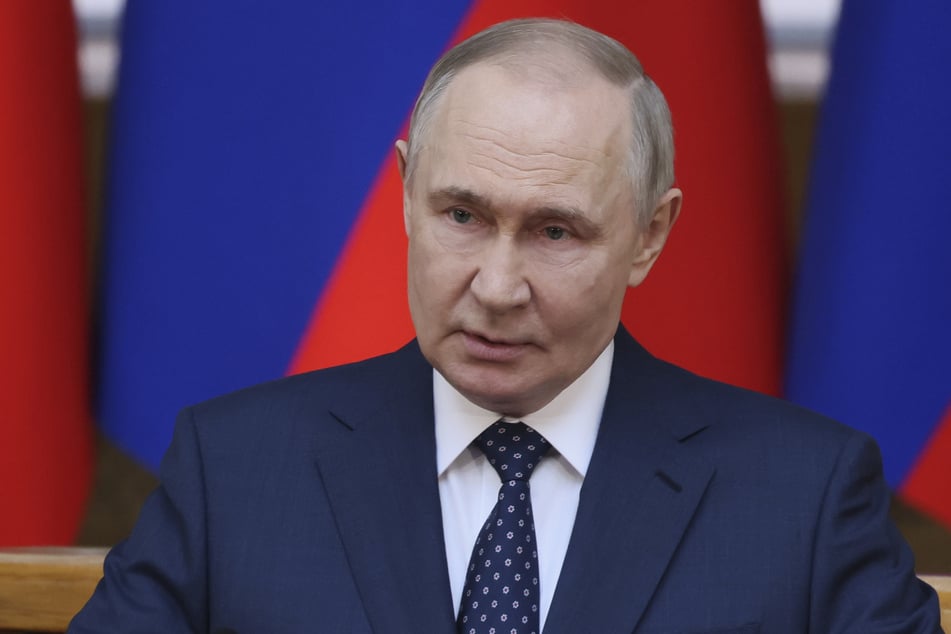 Russlands Präsident Wladimir Putin (72) hatte den "Petersburger Dialog" einst gemeinsam mit Bundeskanzler Gerhard Schröder (81) ins Leben gerufen.
