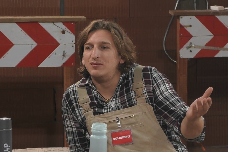 Comedy-Künstler Satansbratan Erik (25) hofft, dass die Stimmung zwischen Herrn Glööckler und ihm nicht kippt.
