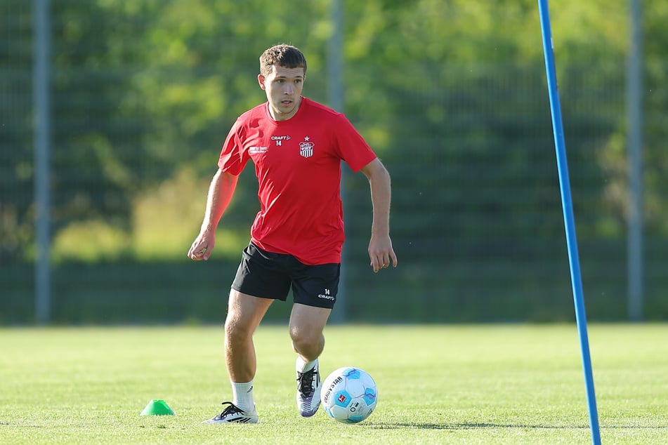 Von der Förde an die Mulde: Nick Breitenbücher (22) kam aus der Zweiten von Holstein Kiel nach Zwickau.