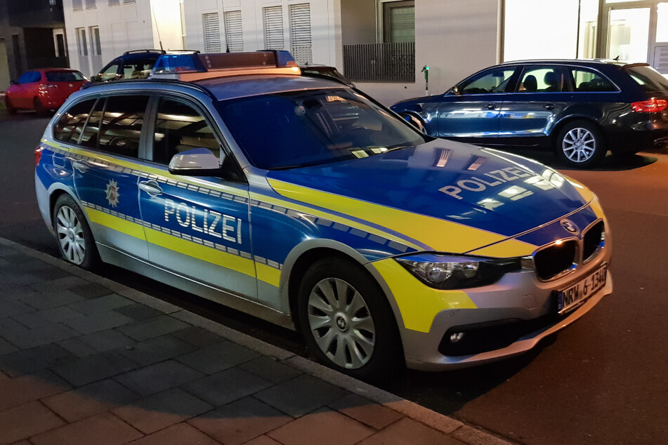 Ein eskalierter Streit zwischen mehreren Personen hat in Erftstadt die Polizei auf den Plan gerufen. (Symbolbild)