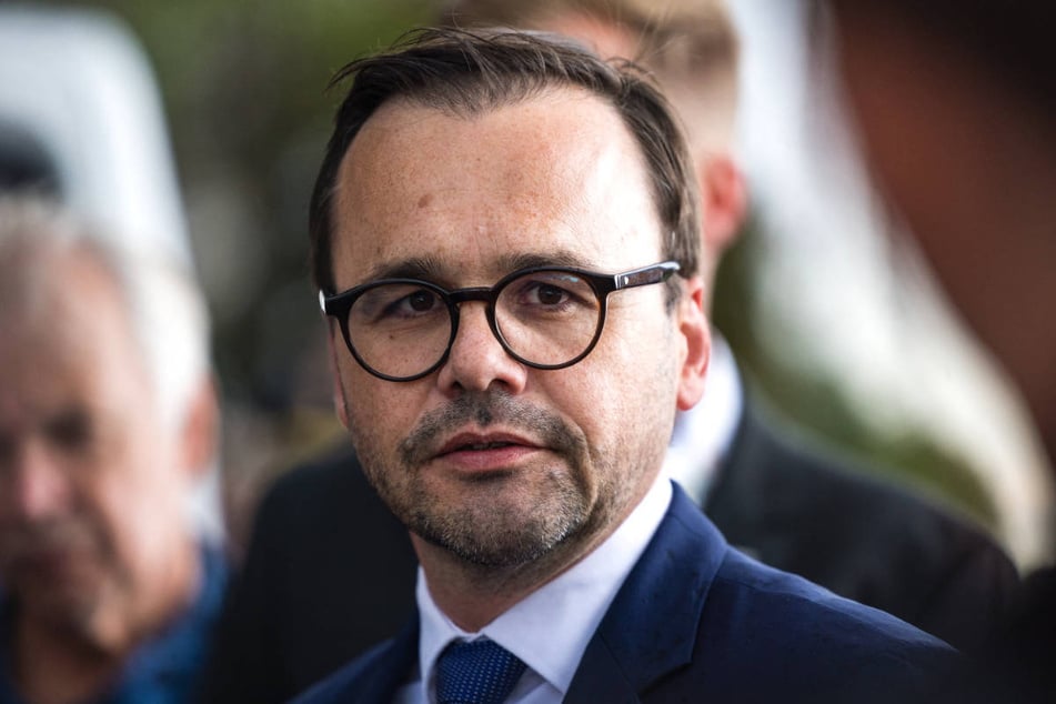 Innenminister Jan Redmann (46, CDU) geht von einem systematsichen Vorgehen aus.