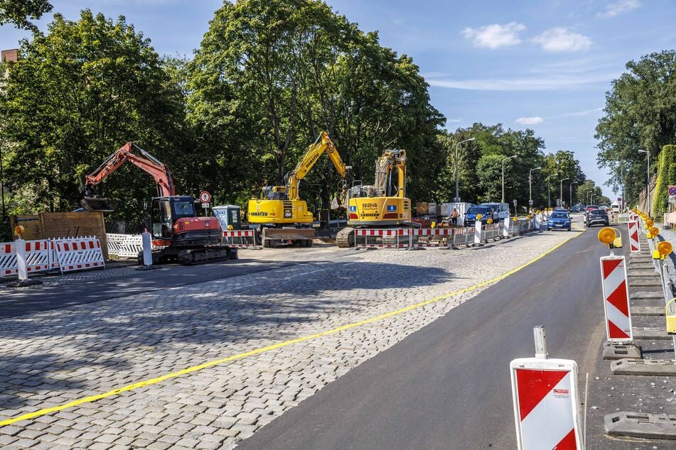 Die Sanierung der Verkehrsachse soll im Oktober 2025 fertig werden.