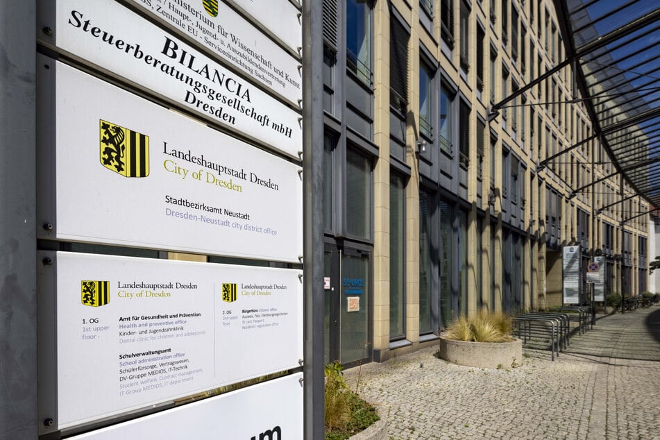 Zehn Stadtbezirksämter zählt Dresden derzeit. Zu viele?