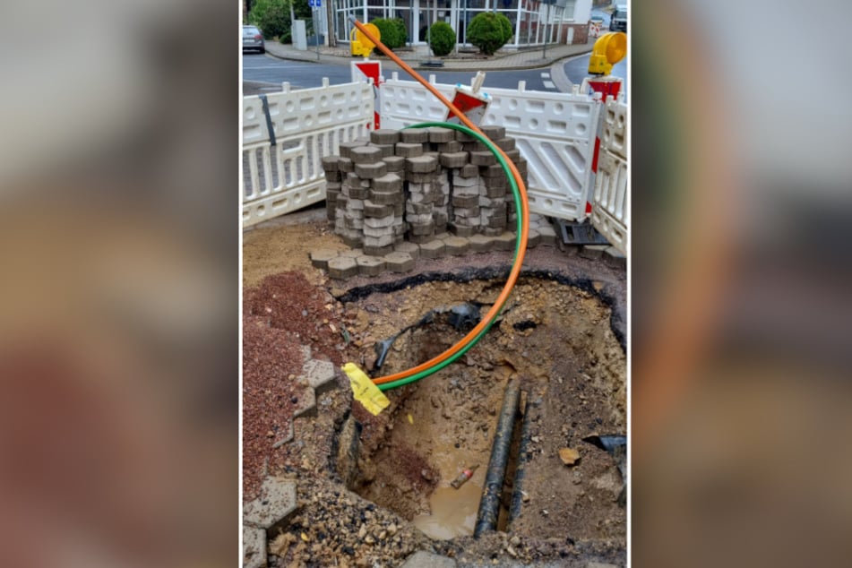 Die Baustelle befindet sich an der Dresdner Straße/Ziegelstraße.