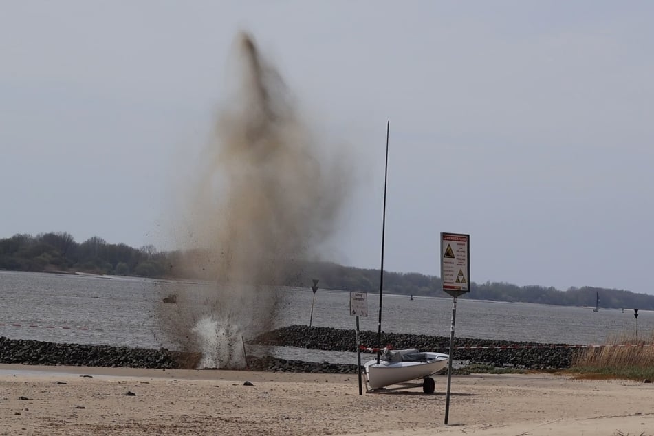 Die gefundene Flasche konnte am Samstagnachmittag gesprengt werden.