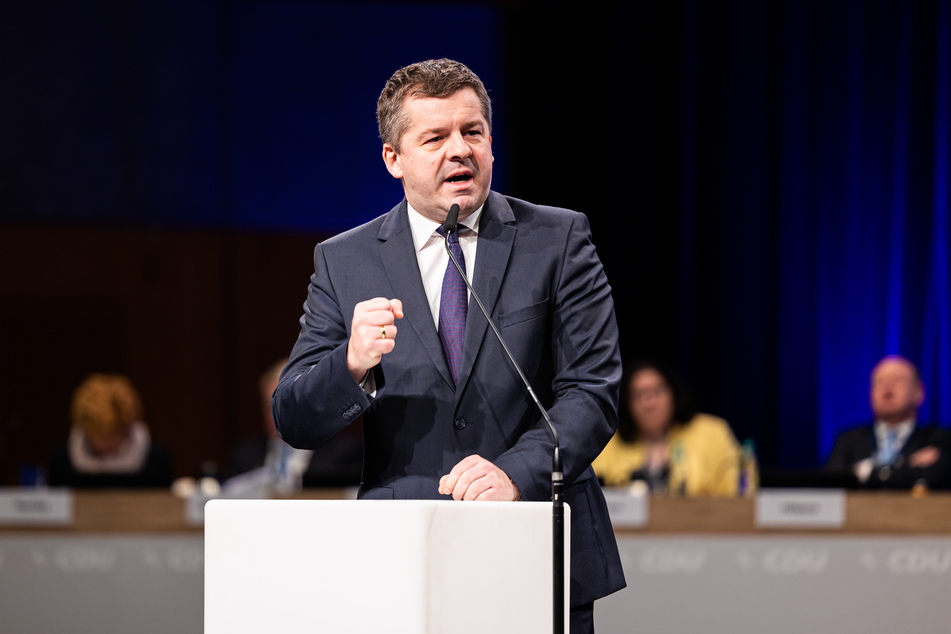 Sachsen-Anhalts Wirtschaftsminister Sven Schulze (43, CDU).