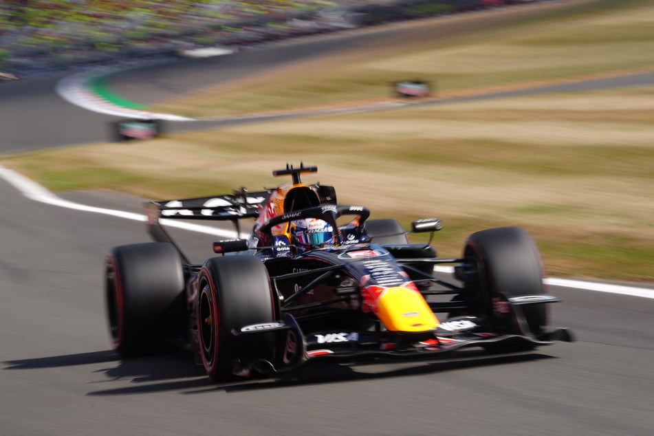 Max Verstappen (28) flog von der Strecke und schied aus.