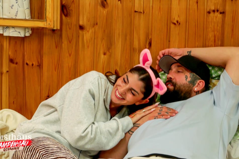 Geht da bald was zwischen Yeliz Koc (32) und Christos Manazidis (39)?