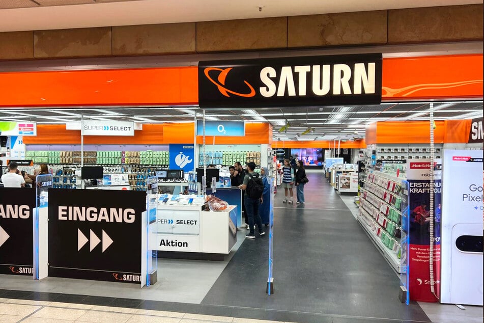 Saturn Leipzig Allee- Center - Ludwigsburger Straße 9.