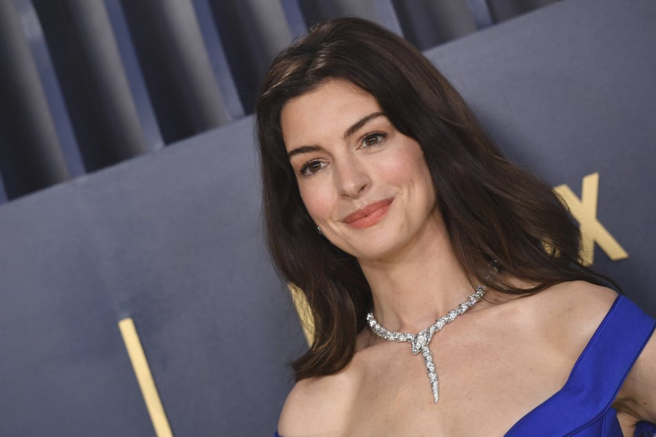 Anne Hathaway (41) made her fans happy with the announcement of "Suddenly Princess" Part 3.