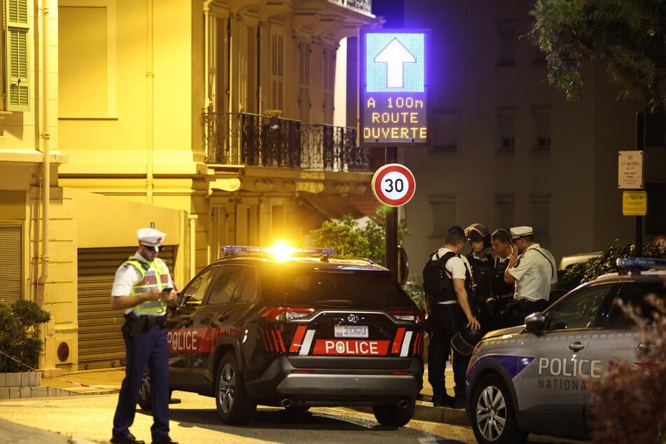 In Monaco ereignete sich eine Explosion in einem Wohngebäude, mutmaßlich soll es sich um eine Paketbombe gehandelt haben.