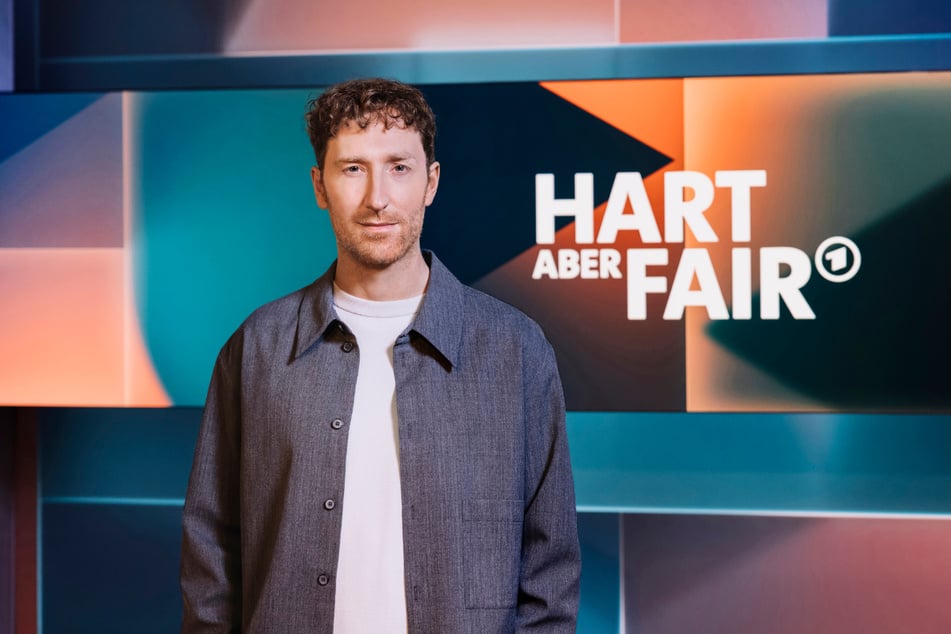Moderator Louis Klamroth (36) führte durch eine angespannte Sendung rund um den Nahost-Konflikt.