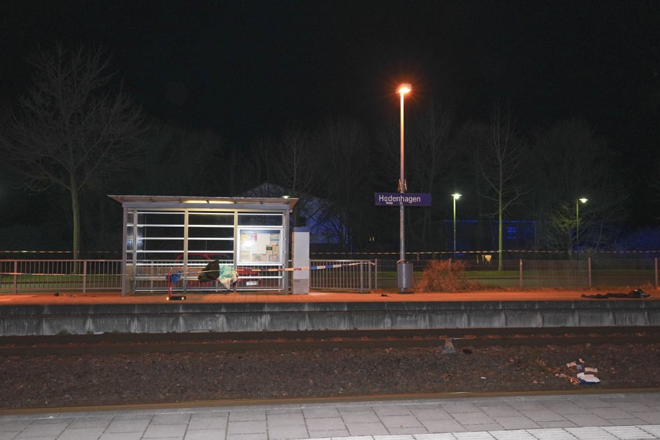 Der Bahnhof Hodenhagen war weiträumig abgesperrt.