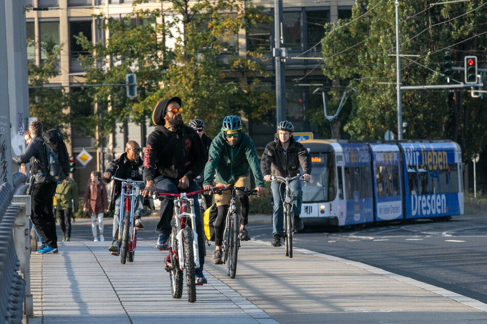 Bahne frei! Das neue System soll auch Radlern an Kreuzungen den Weg freimachen, wo das möglich ist.