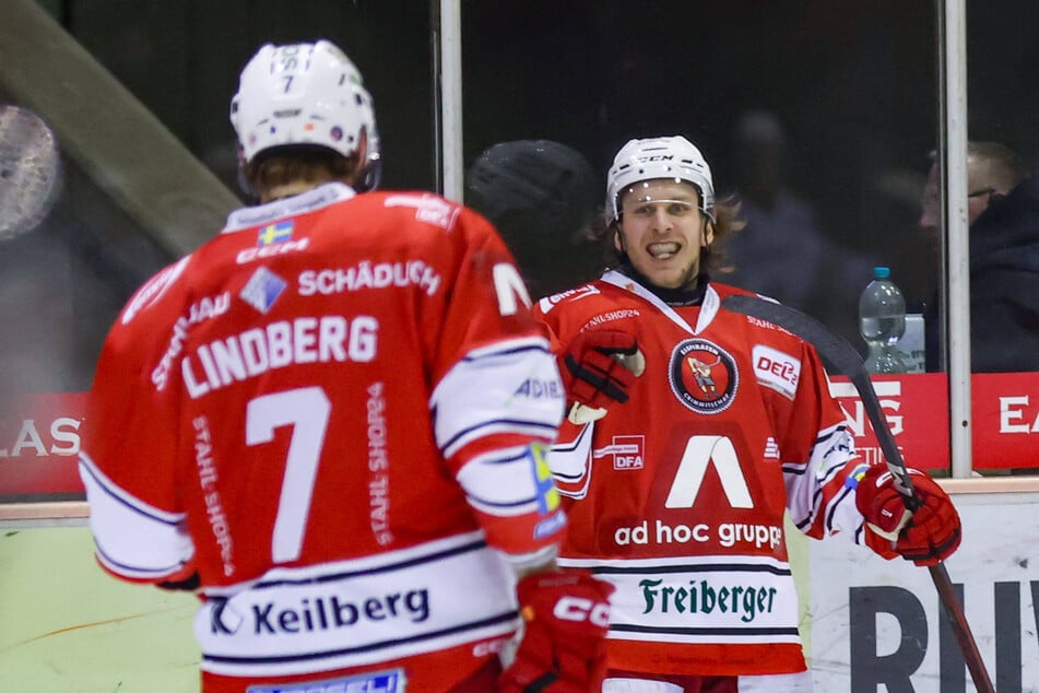 Corey Mackin (30) soll unbedingt bei den Eispiraten bleiben.