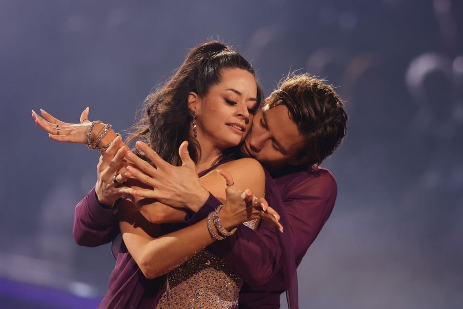 Am vergangenen Freitagabend stand das Tanzpaar in der beliebten RTL-Show bereits kurz vor dem Aus.