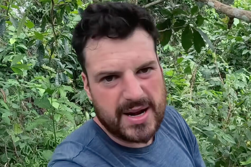 "7 vs. Wild"-Teilnehmer David Leichtle (35) nimmt unüberlegt fremde Gegenstände mit.