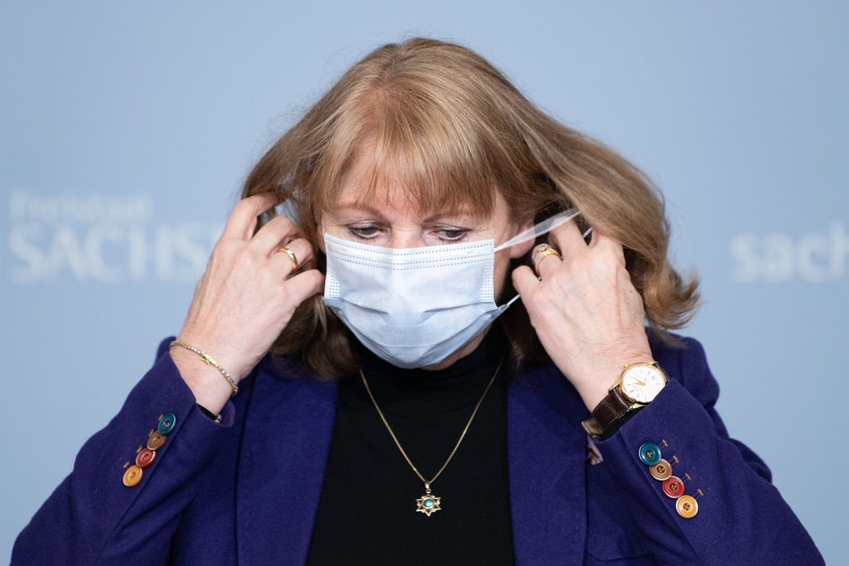 Sachsens Gesundheitsministerin, Petra Köpping (62, SPD), bittet die Menschen darum, ihre Kontakte gering zu halten.