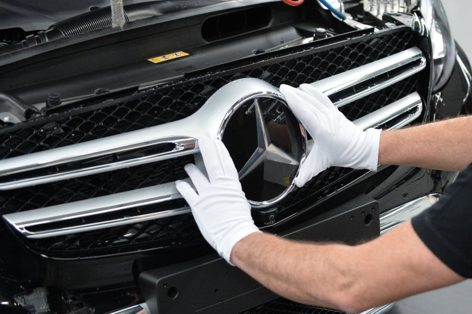 Der Stuttgarter Autobauer Daimler wehrt sich. (Symbolbild)
