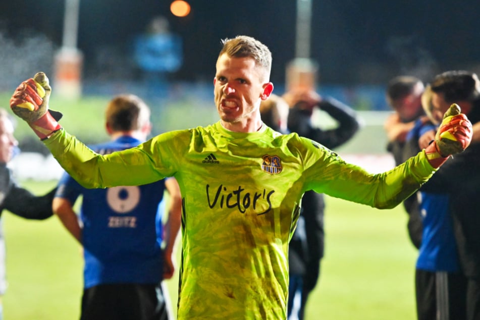 Saarbrückens Keeper Daniel Batz (29) ist für sein Team auch weiterhin ein starker Rückhalt.