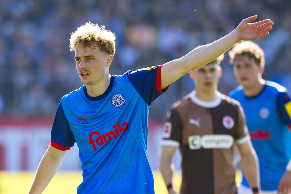 Finn Porath (28) spielt in der 2. Bundesliga künftig gegen und nicht für Holstein Kiel.