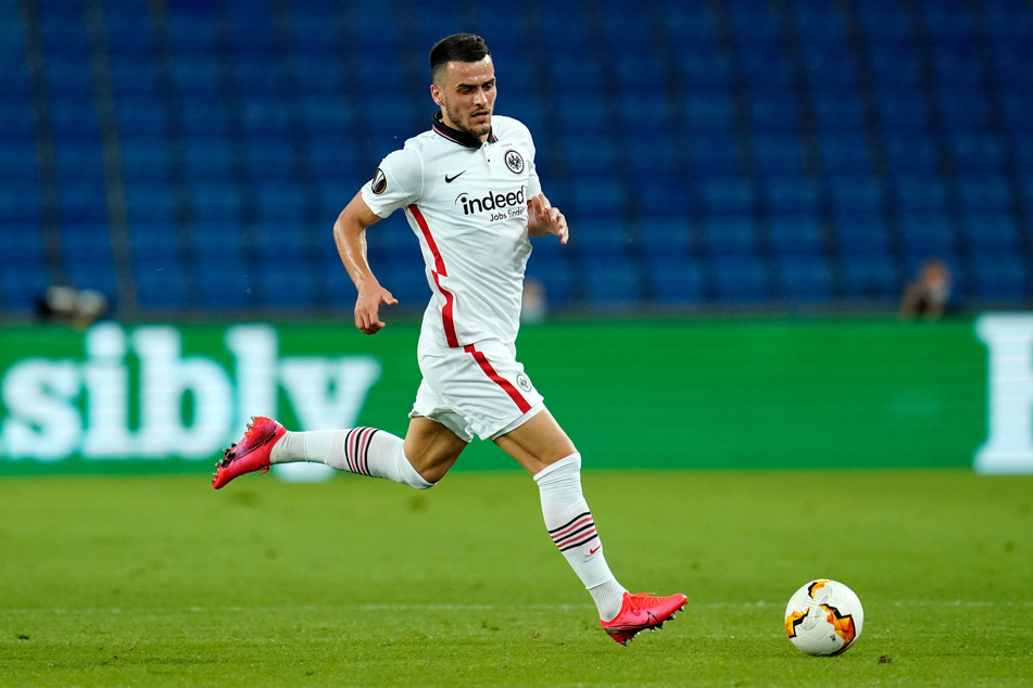 Scheinbar noch immer heiß begehrt auf dem Transfermarkt: Eintracht Frankfurts Flügelflitzer Filip Kostic (28).