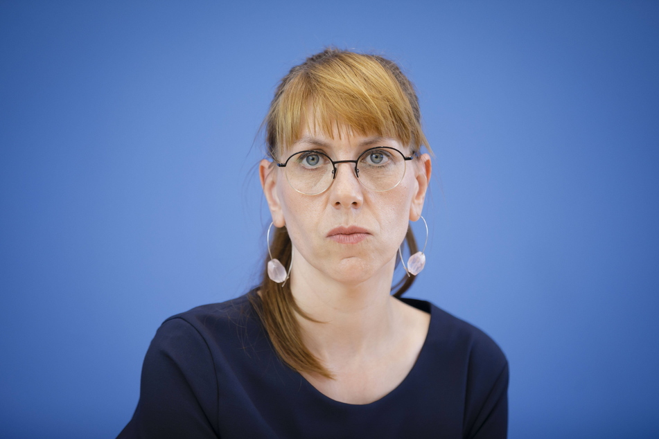 Sachsens Europaministerin Katja Meier (42, Grüne) hält die Umsetzung der Sanktionen für "unsere rechtliche und moralische Pflicht".