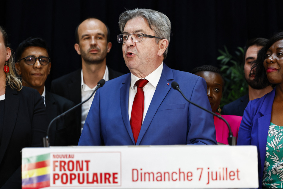 Linkspopulist Jean-Luc Melenchon (72) liegt mit seinem Parteienbündnis Nouveau Front populaire ("Neue Volksfront") vorn. Er könnte die nächste Regierung anführen.